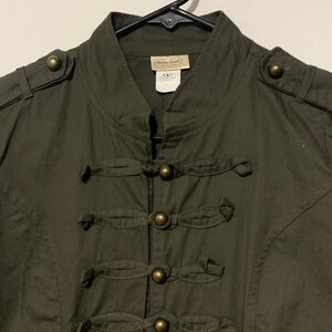 Pretty Good Women's Military Style Top